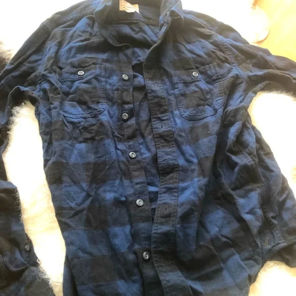 In EUC American Eagle heritage edition men’s flannel LS button down Size small!! - Picture 1 of 4